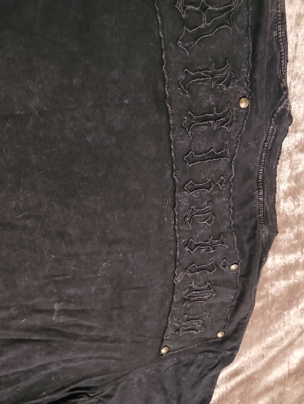 Affliction Studded Men's Medium Black Shirt 2 small holes - Picture 7 of 9